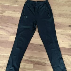 Under Armour small sweatpant